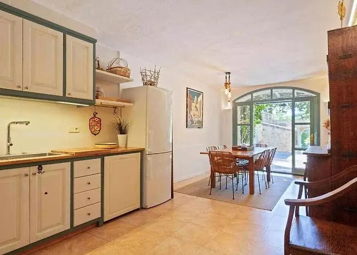 Villa Encantadora Casa En *
