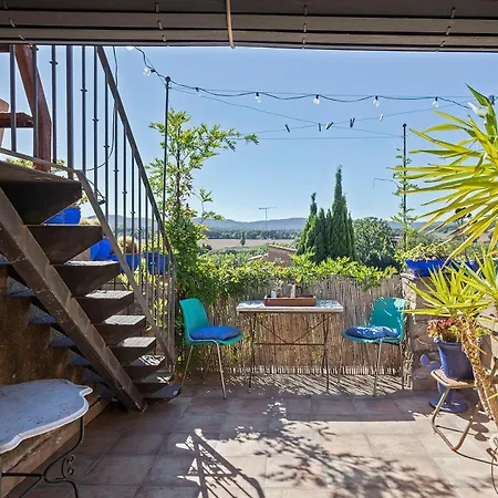¡vistas Al Castillo Casa Con Piscina En El Centro